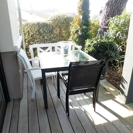 Apartament - 13 *